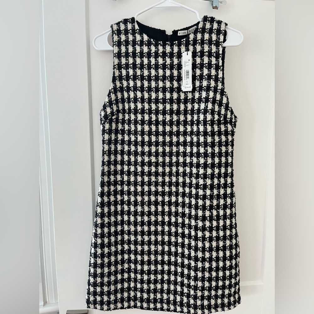 Alice + Olivia Black and White Tweed Patterned Sleeveless Dress